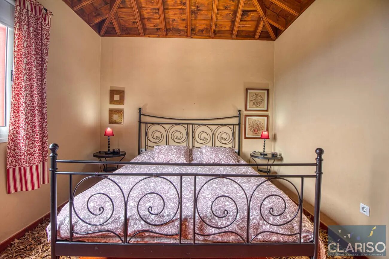 Villa Cerca Amarilla: Ferienhaus mit Meerblick und Vulkanpanorama auf der obersten Terrasse in El Paso auf La Palma