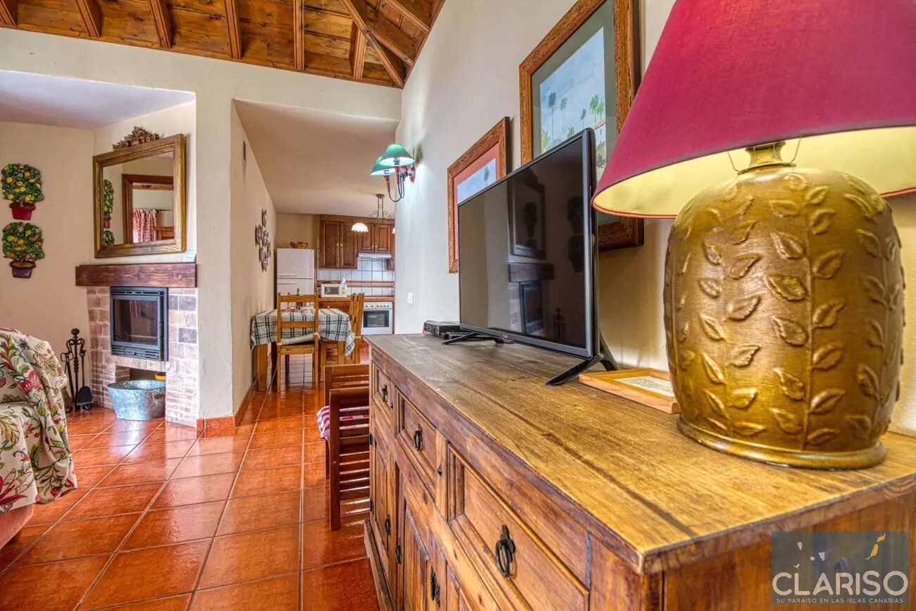 Villa Cerca Amarilla: Ferienhaus mit Meerblick und Vulkanpanorama auf der obersten Terrasse in El Paso auf La Palma