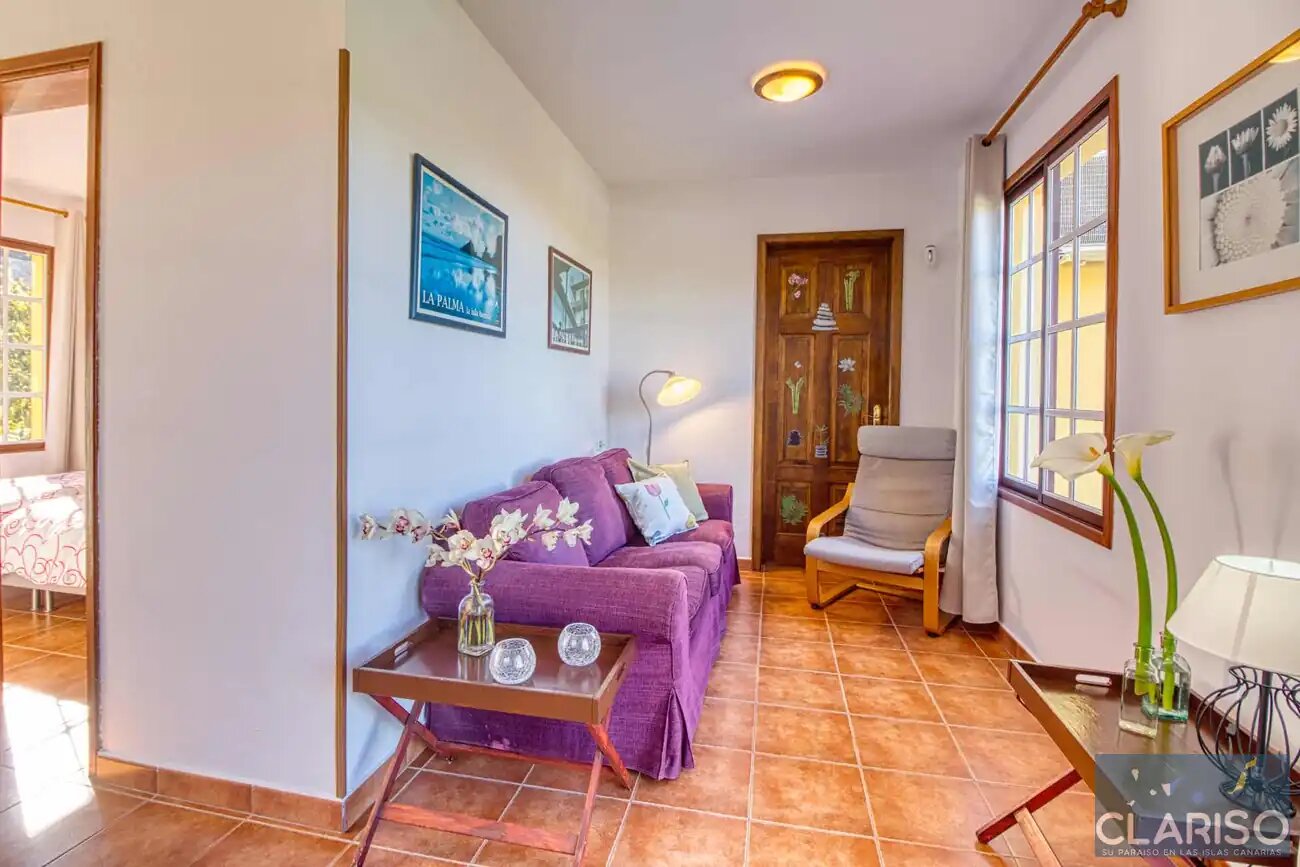 Casa El Salto: Ferienhaus auf einer Avocadofinca mit Pool in Los Llanos de Aridane auf La Palma