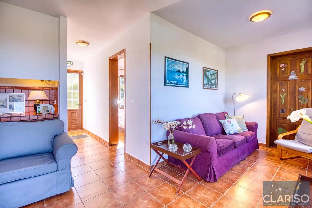 Casa El Salto: Ferienhaus auf einer Avocadofinca mit Pool in Los Llanos de Aridane auf La Palma