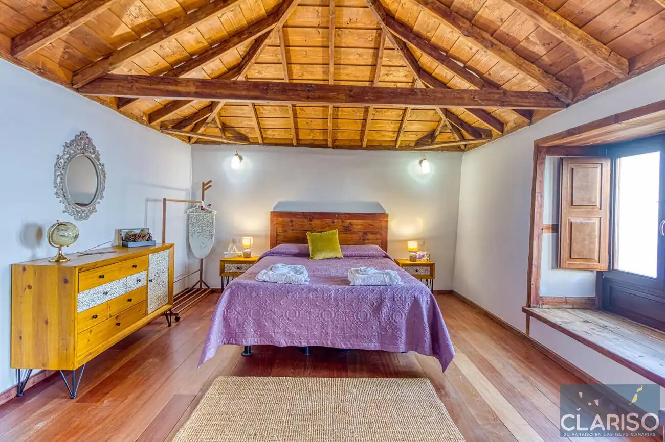 Casa Rural Quinta Los Naranjos: Kanarisches Landhaus mit Teaholz-Decke und Inselpanorama in Villa de Mazo auf La Palma