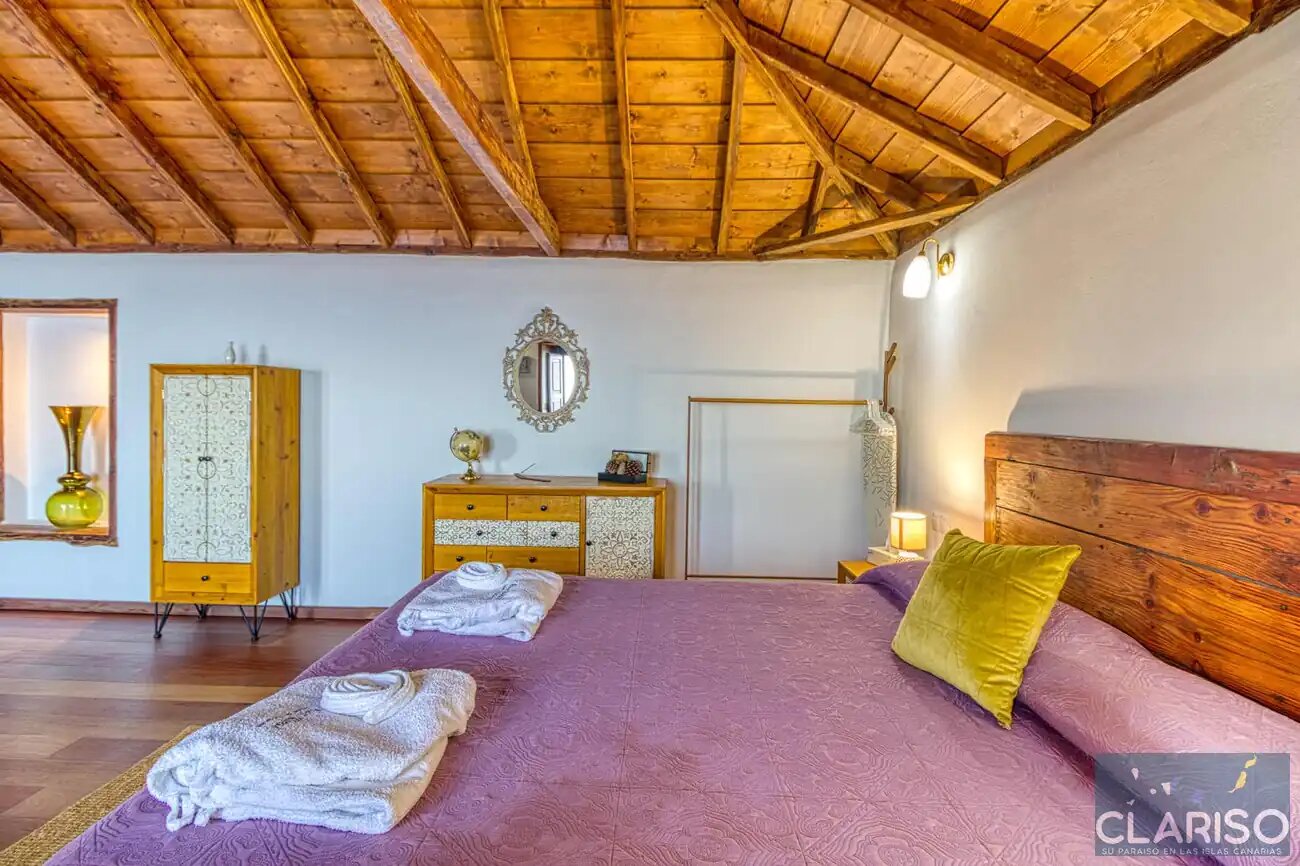 Casa Rural Quinta Los Naranjos: Kanarisches Landhaus mit Teaholz-Decke und Inselpanorama in Villa de Mazo auf La Palma