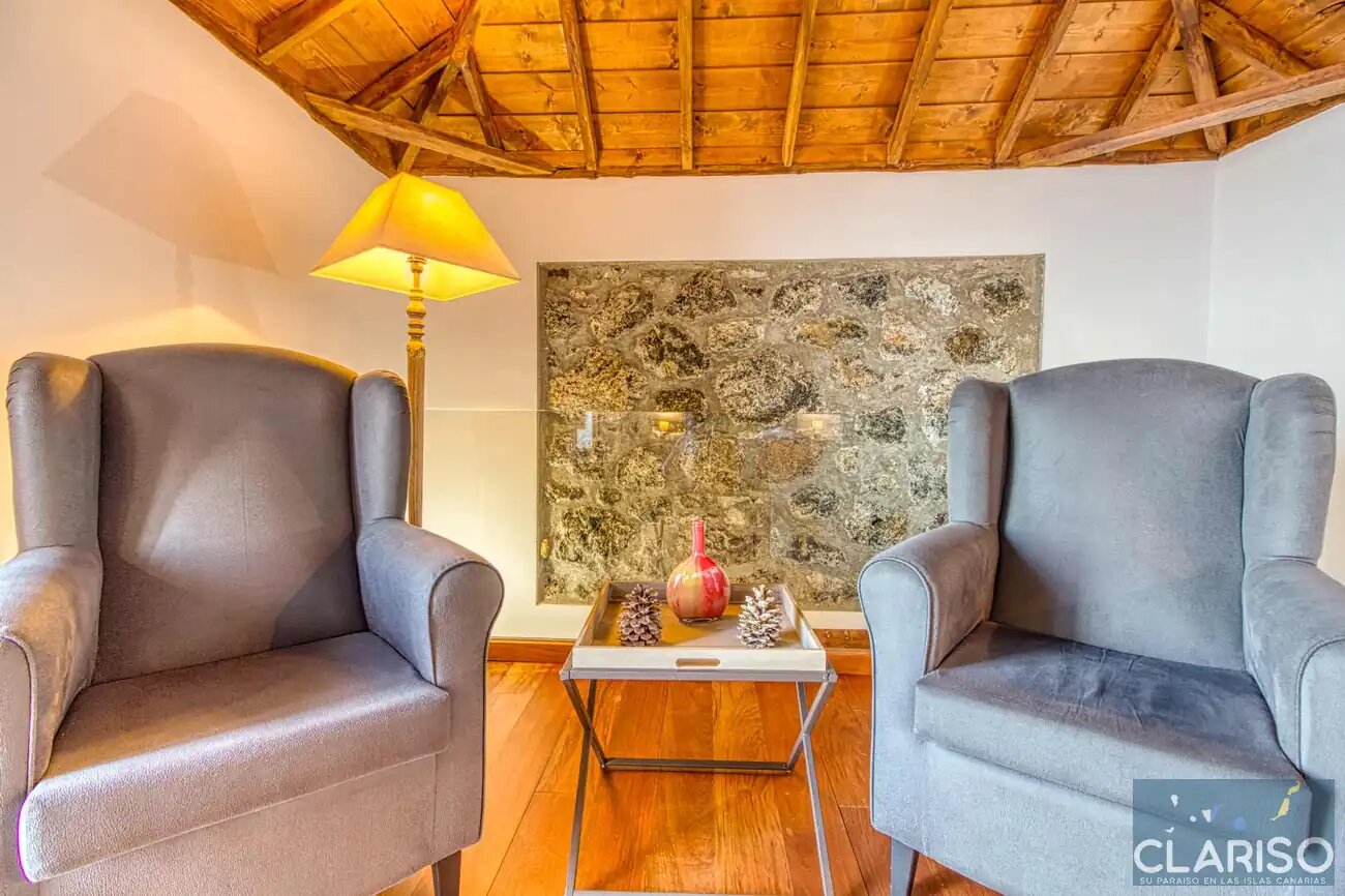 Casa Rural Quinta Los Naranjos: Kanarisches Landhaus mit Teaholz-Decke und Inselpanorama in Villa de Mazo auf La Palma