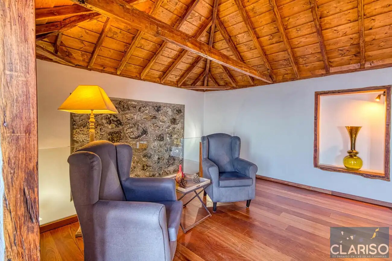 Casa Rural Quinta Los Naranjos: Kanarisches Landhaus mit Teaholz-Decke und Inselpanorama in Villa de Mazo auf La Palma