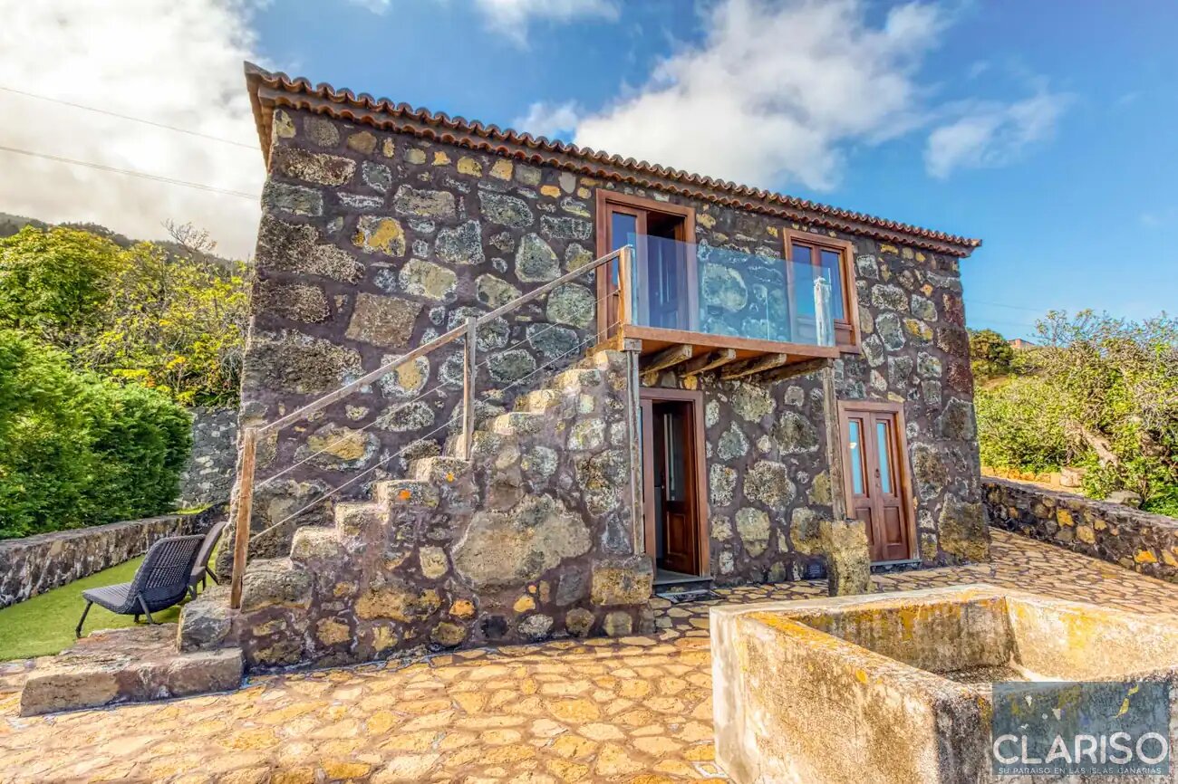 Casa Rural Quinta Los Naranjos: Kanarisches Landhaus mit Teaholz-Decke und Inselpanorama in Villa de Mazo auf La Palma