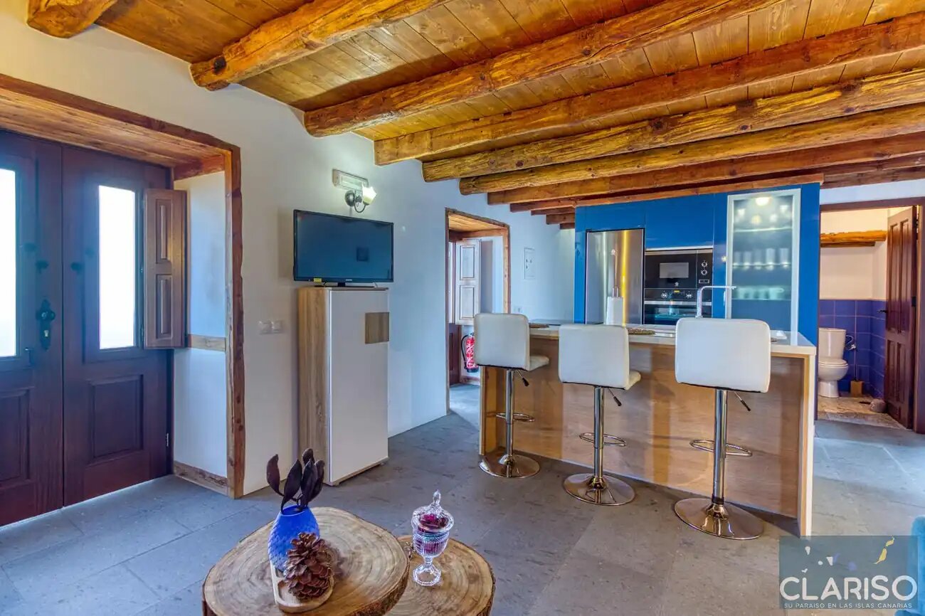 Casa Rural Quinta Los Naranjos: Kanarisches Landhaus mit Teaholz-Decke und Inselpanorama in Villa de Mazo auf La Palma