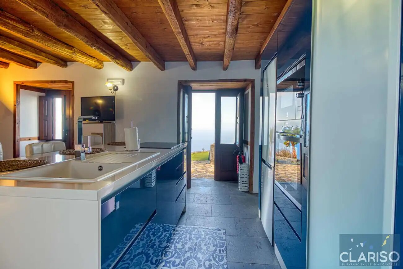 Casa Rural Quinta Los Naranjos: Kanarisches Landhaus mit Teaholz-Decke und Inselpanorama in Villa de Mazo auf La Palma