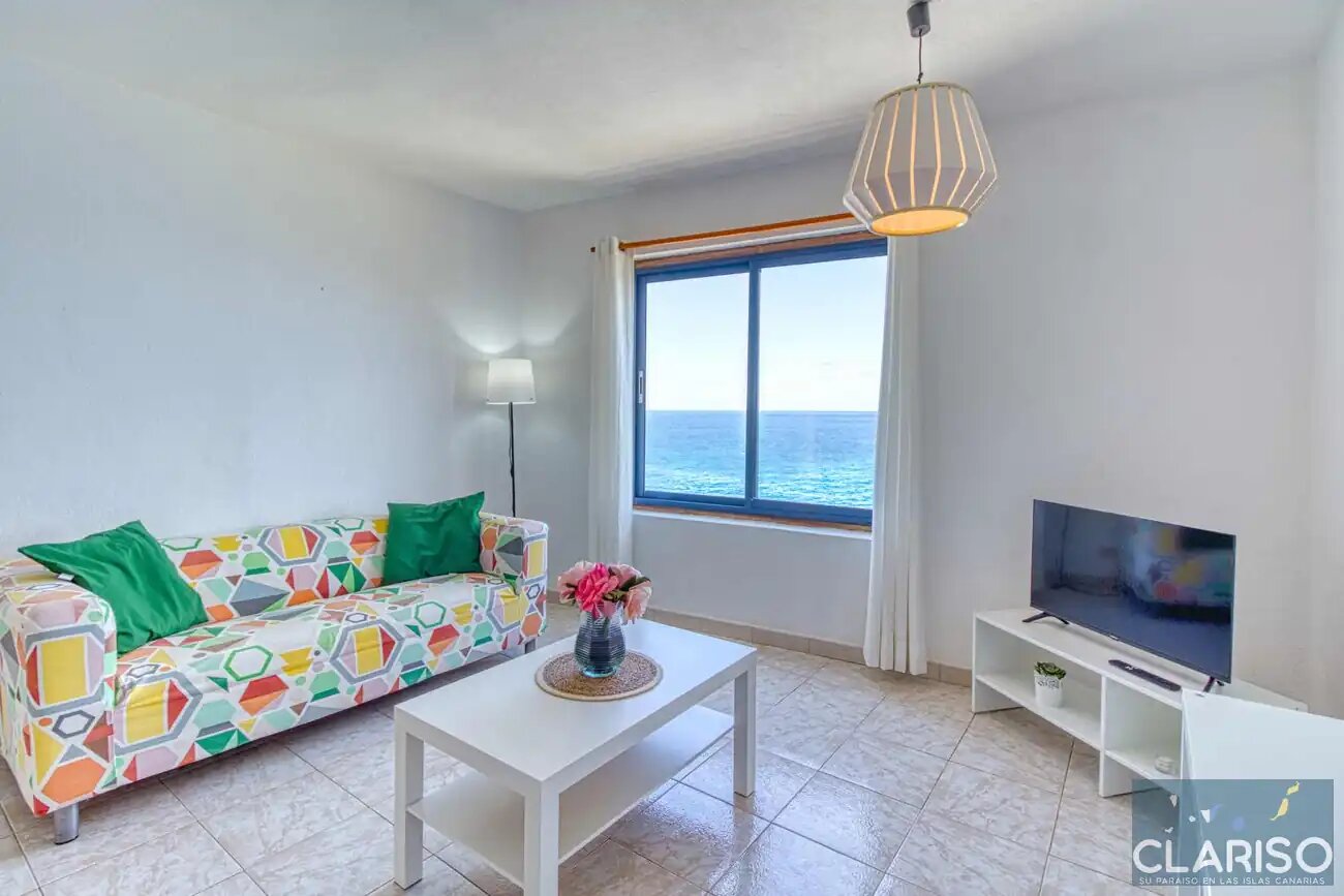 Apartamentos La Bayana 7: Penthouse-Ferienwohnung direkt am Atlantik nahe Puerto Naos auf La Palma