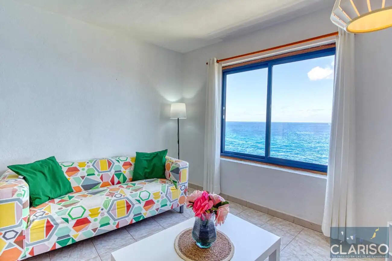 Apartamentos La Bayana 7: Penthouse-Ferienwohnung direkt am Atlantik nahe Puerto Naos auf La Palma
