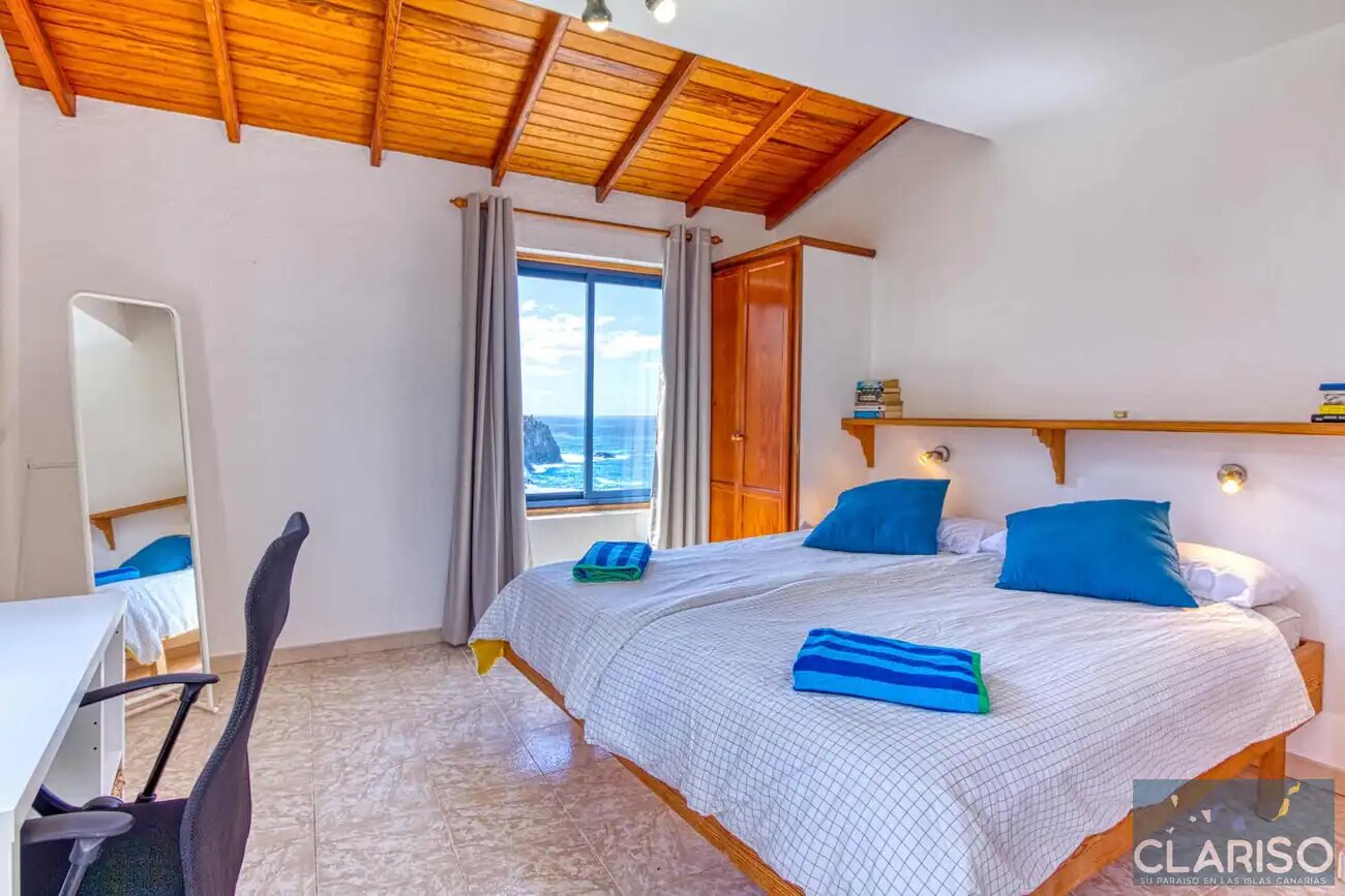 Apartamentos La Bayana 8: Ferienwohnung mit bestem Meerblick direkt am Atlantik nahe Puerto Naos auf La Palma