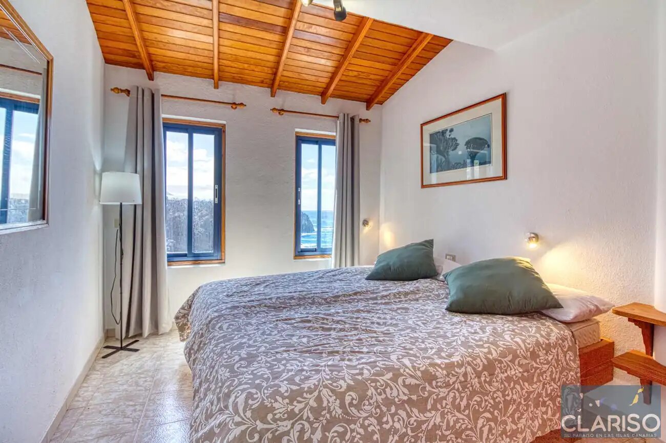 Apartamentos La Bayana 8: Ferienwohnung mit bestem Meerblick direkt am Atlantik nahe Puerto Naos auf La Palma