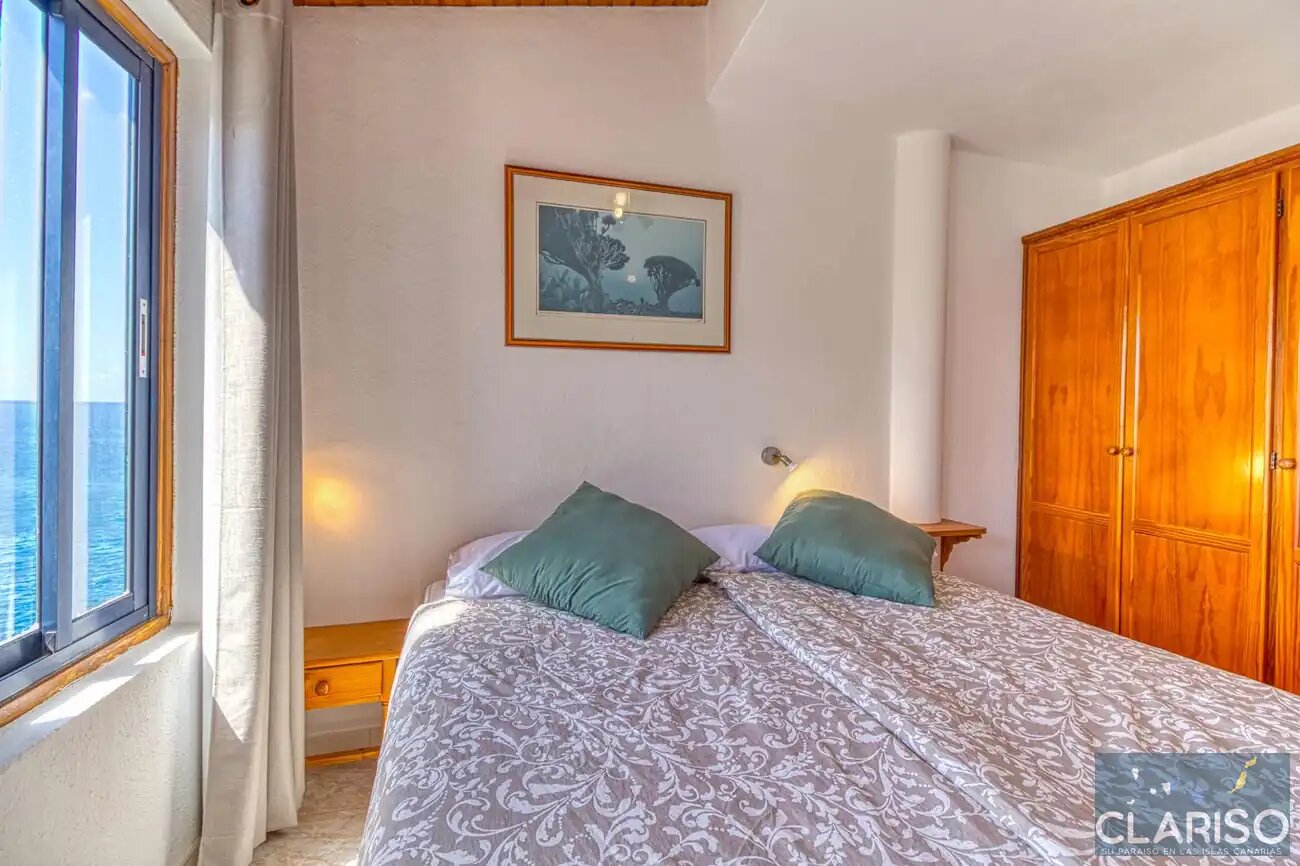 Apartamentos La Bayana 8: Ferienwohnung mit bestem Meerblick direkt am Atlantik nahe Puerto Naos auf La Palma
