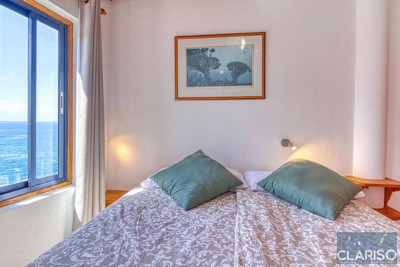 Apartamentos La Bayana 8: Ferienwohnung mit bestem Meerblick direkt am Atlantik nahe Puerto Naos auf La Palma