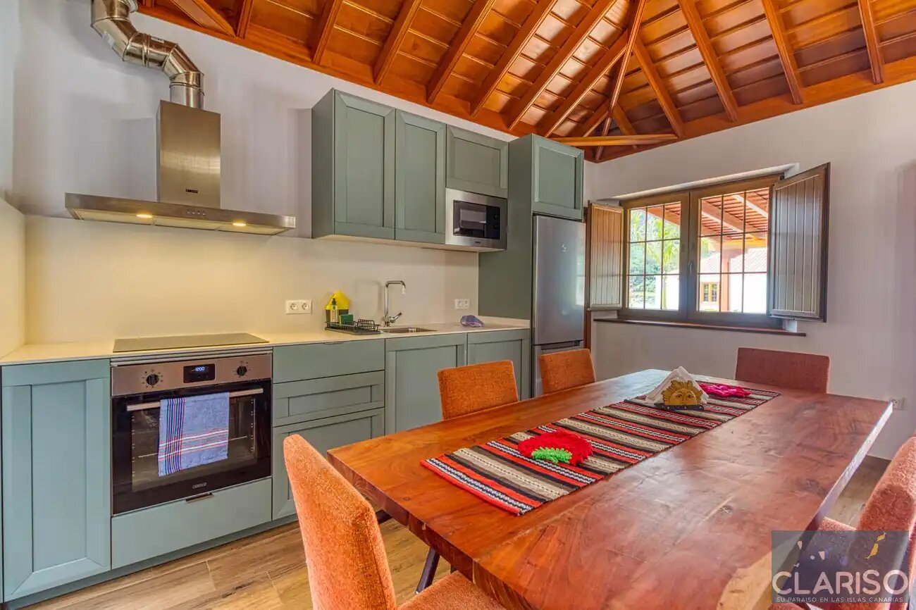 Casa Antonio Villas Morera: Ferienhaus mit solargeheiztem Pool unter Montaña de la Breña in Breña Baja auf La Palma
