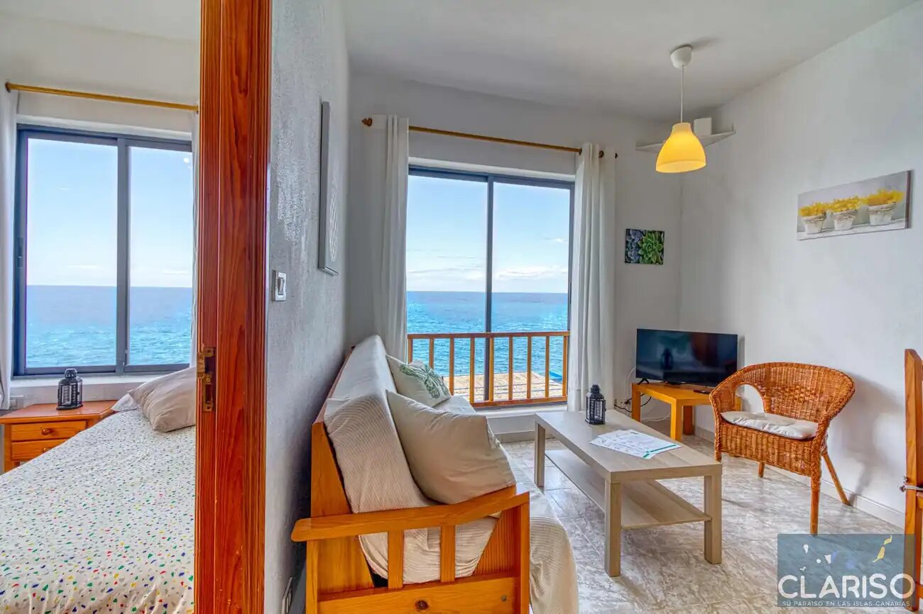 Apartamentos La Bayana 5: Ferienwohnung direkt am Atlantik nahe Puerto Naos auf La Palma