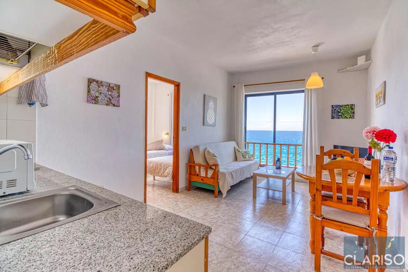 Apartamentos La Bayana 5: Ferienwohnung direkt am Atlantik nahe Puerto Naos auf La Palma