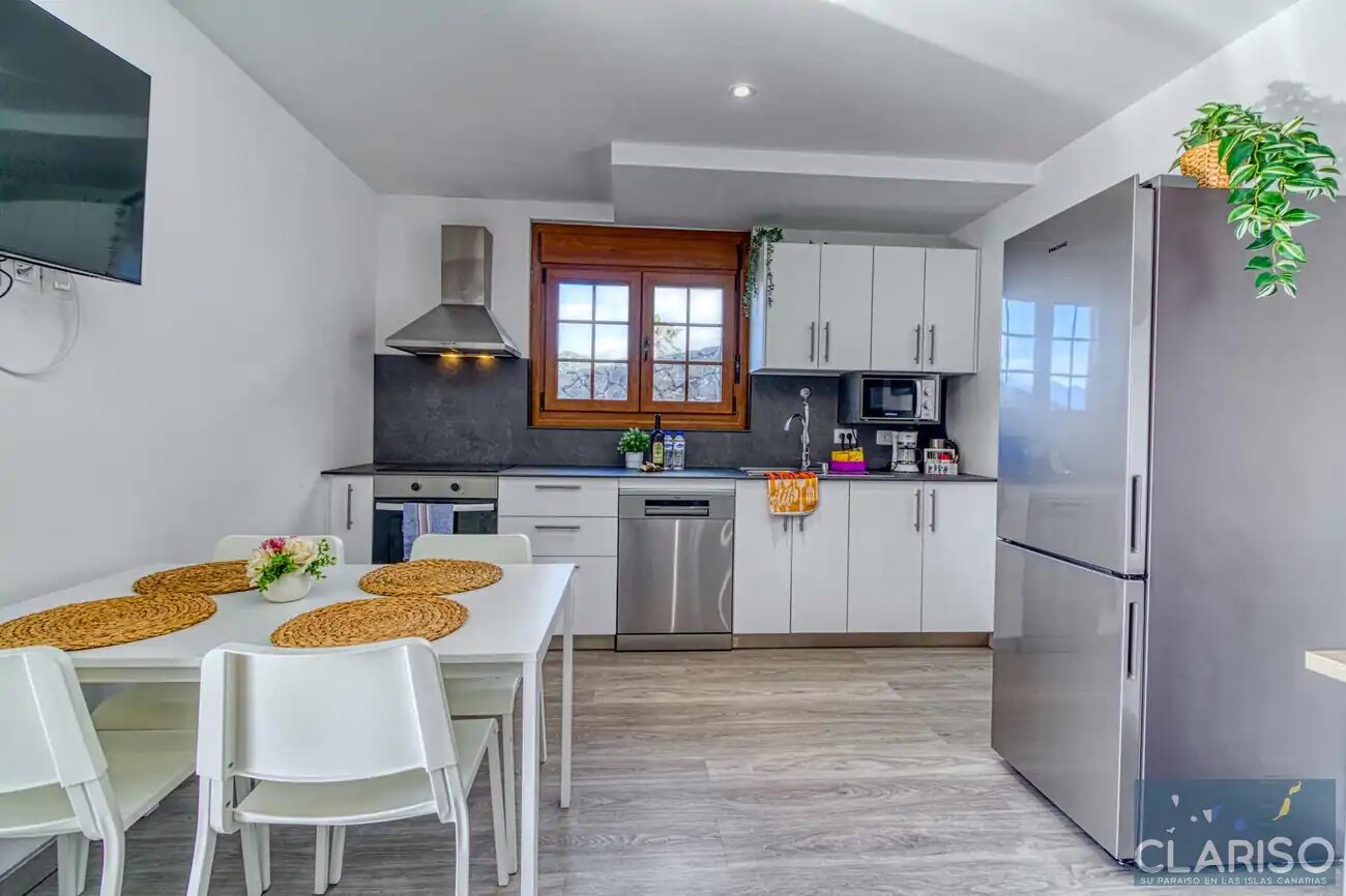 Cerca Nueva B1: Ferienwohnung unterhalb des Vulkans Tajogaite mit privater Terrasse in El Paso auf La Palma