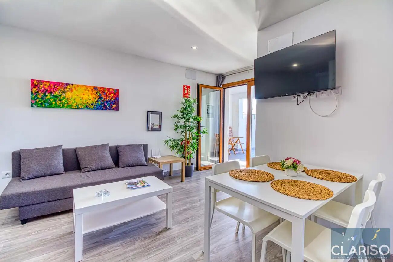 Cerca Nueva B1: Ferienwohnung unterhalb des Vulkans Tajogaite mit privater Terrasse in El Paso auf La Palma