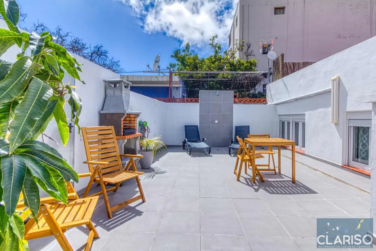 Casa Tilola: Liebevoll renoviertes Stadthaus mit geschütztem Außenhof in Los Llanos de Aridane auf La Palma
