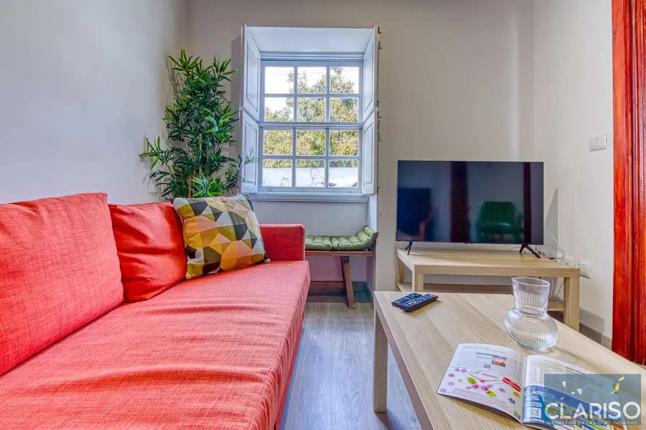 Casa Tilola: Liebevoll renoviertes Stadthaus mit geschütztem Außenhof in Los Llanos de Aridane auf La Palma