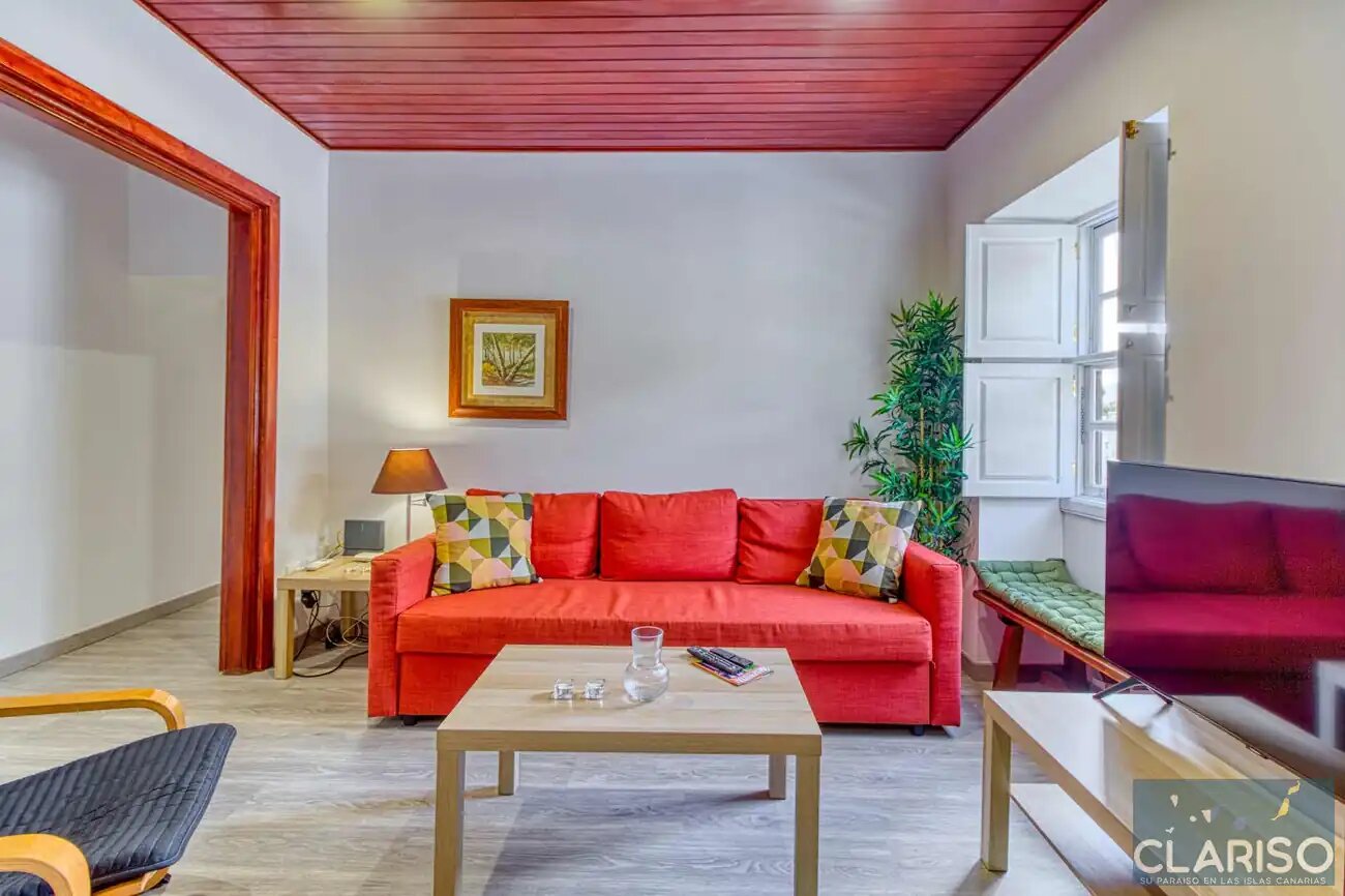 Casa Tilola: Liebevoll renoviertes Stadthaus mit geschütztem Außenhof in Los Llanos de Aridane auf La Palma
