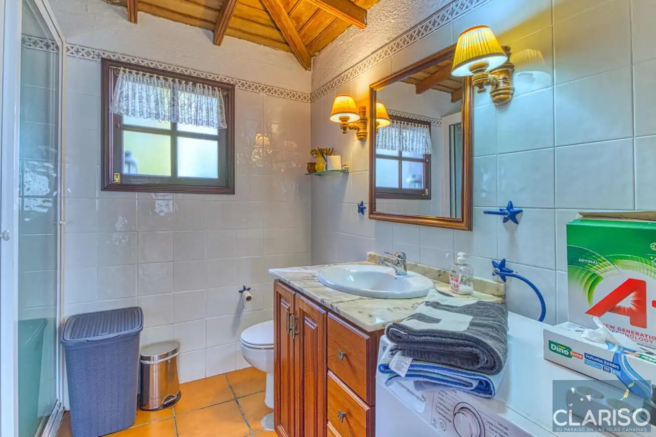 Casa Rural Emilia: Kanarisches Steinhaus mit Holzdecken und Pool auf 718 m in Tijarafe auf La Palma