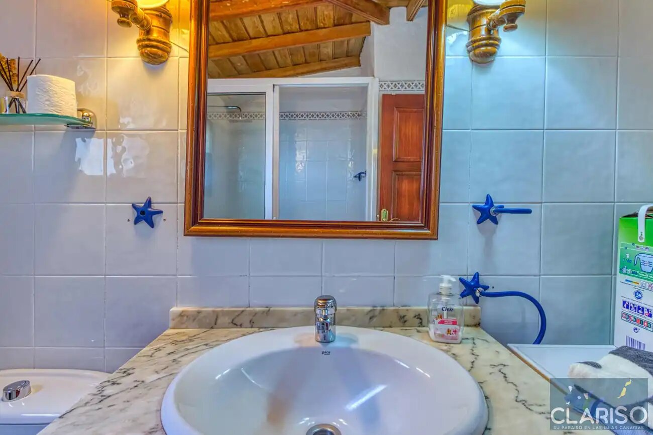 Casa Rural Emilia: Kanarisches Steinhaus mit Holzdecken und Pool auf 718 m in Tijarafe auf La Palma