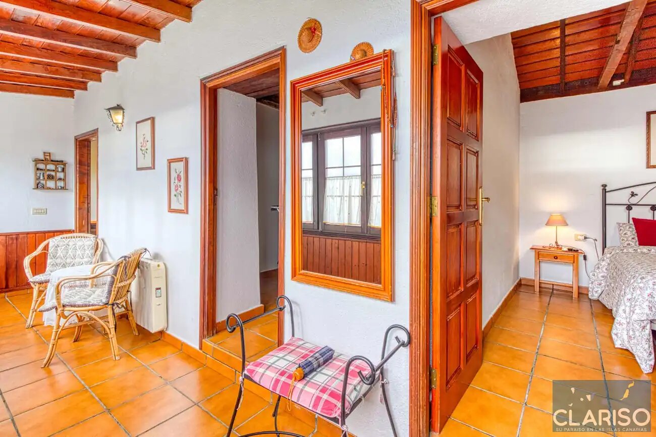 Casa Rural Emilia: Kanarisches Steinhaus mit Holzdecken und Pool auf 718 m in Tijarafe auf La Palma