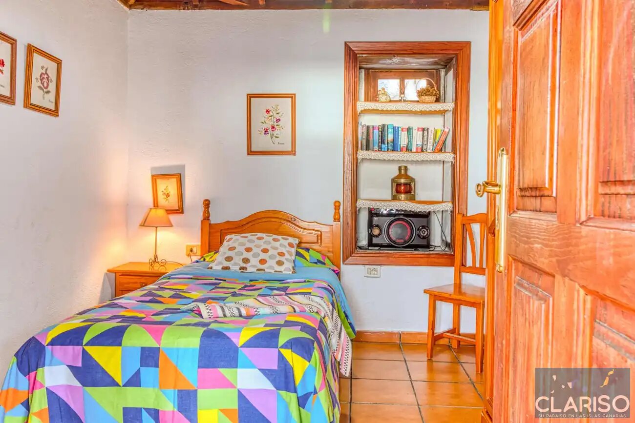 Casa Rural Emilia: Kanarisches Steinhaus mit Holzdecken und Pool auf 718 m in Tijarafe auf La Palma