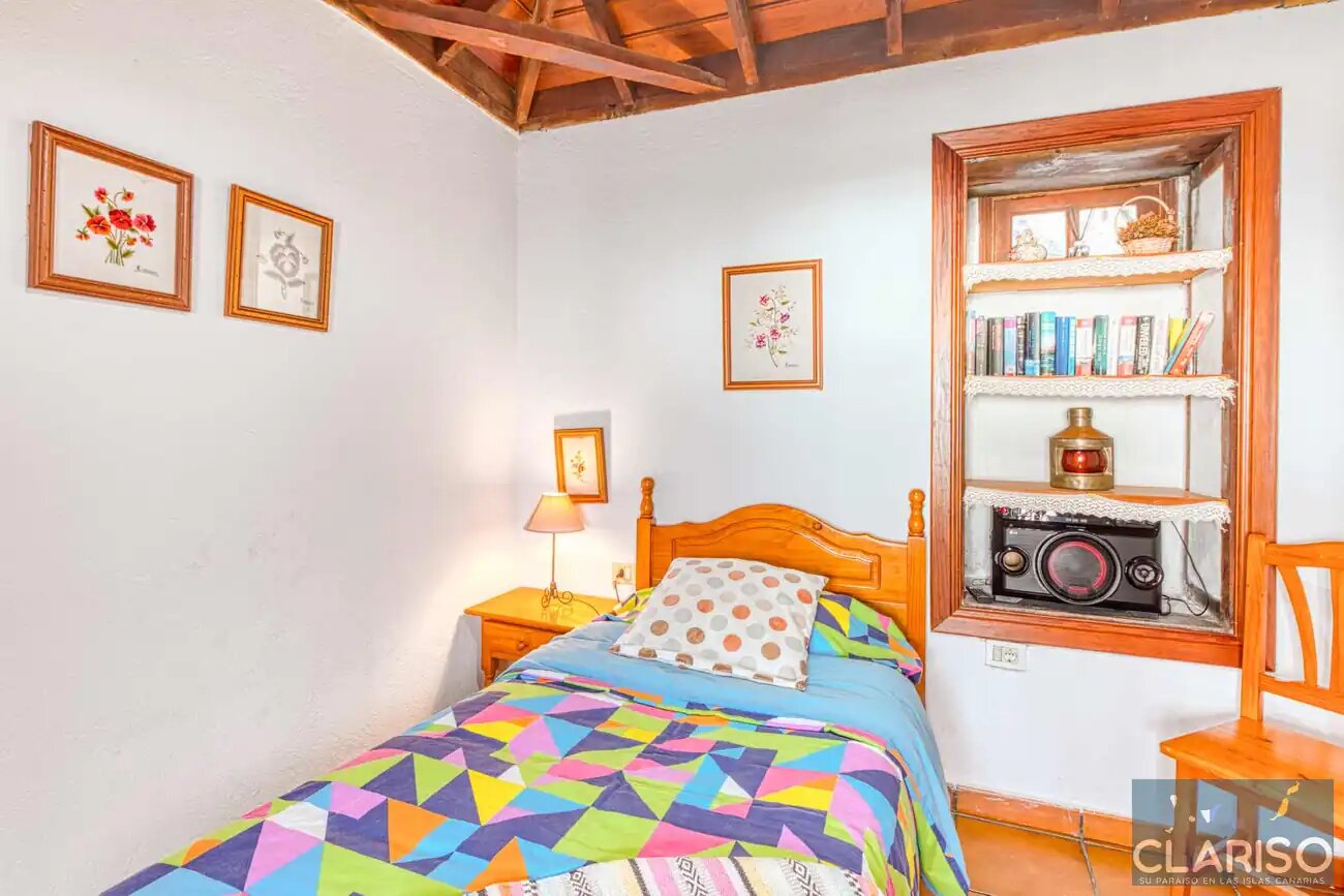 Casa Rural Emilia: Kanarisches Steinhaus mit Holzdecken und Pool auf 718 m in Tijarafe auf La Palma