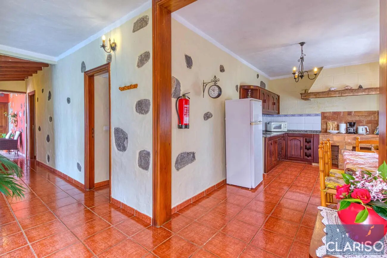 Casa Pedro: Ferienhaus mit Pool und Meerblick auf 793 m in der Natur von Tijarafe auf La Palma