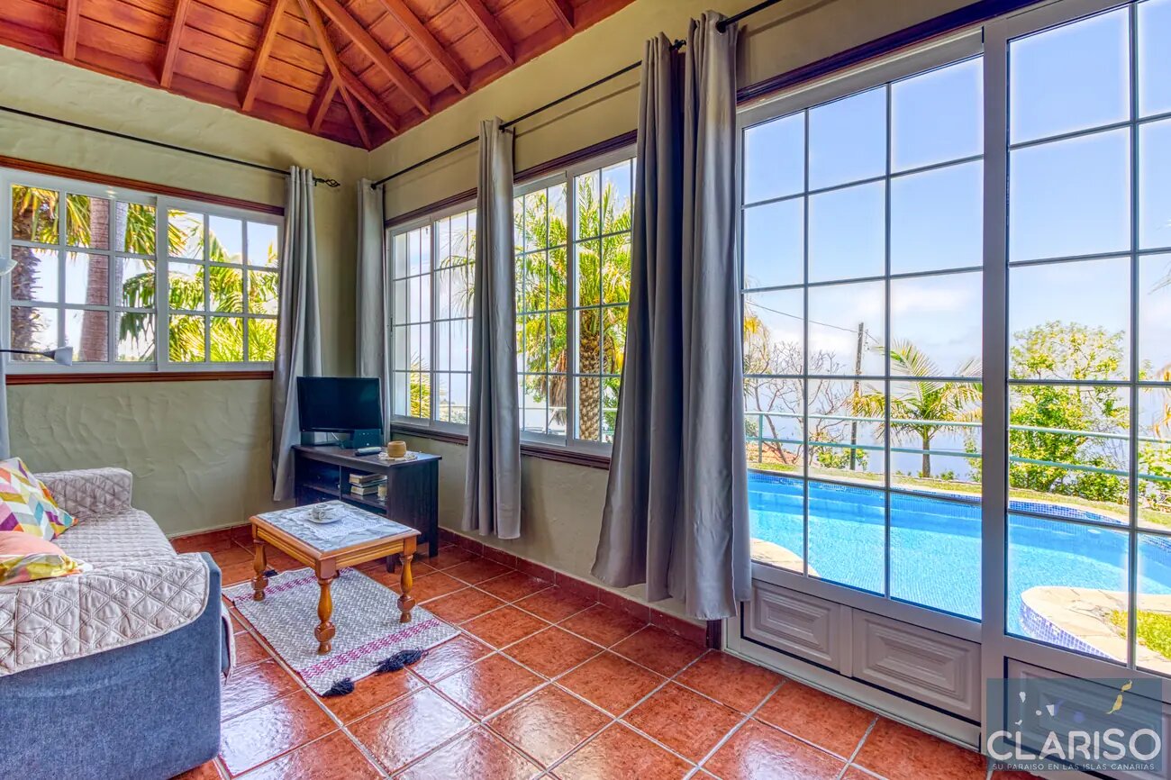Casa Pedro: Ferienhaus mit Pool und Meerblick auf 793 m in der Natur von Tijarafe auf La Palma