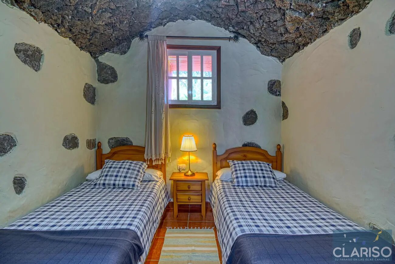 Casa Pedro: Ferienhaus mit Pool und Meerblick auf 793 m in der Natur von Tijarafe auf La Palma