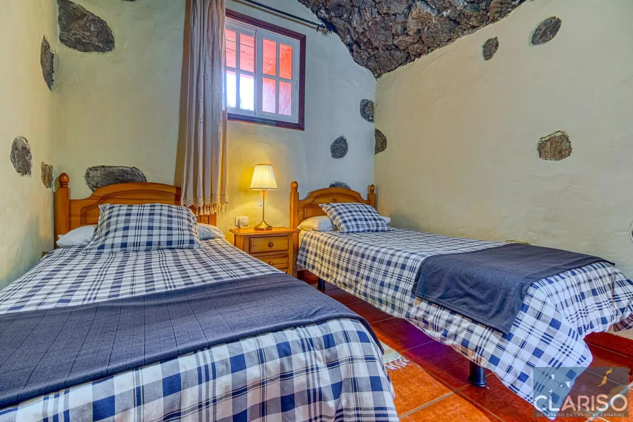 Casa Pedro: Ferienhaus mit Pool und Meerblick auf 793 m in der Natur von Tijarafe auf La Palma