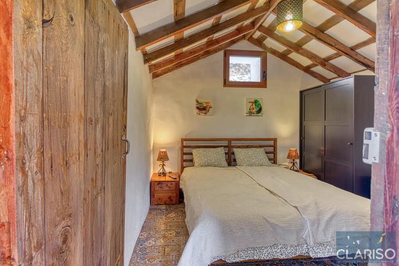 Bodega Linda: Renovierte ehemalige Bodega mit Liegepool auf 1304 m in den Weinbergen von Puntagorda auf La Palma