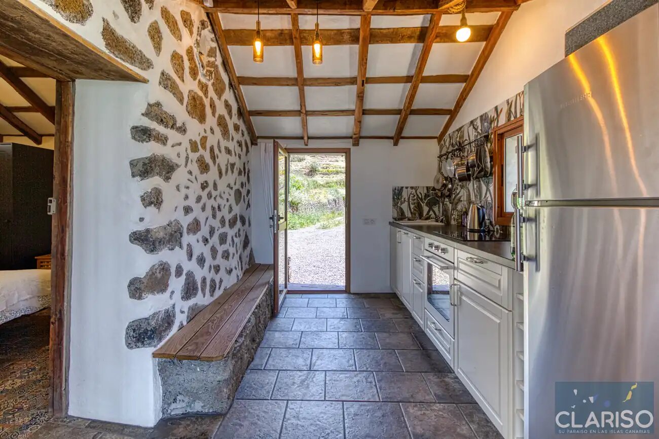 Bodega Linda: Renovierte ehemalige Bodega mit Liegepool auf 1304 m in den Weinbergen von Puntagorda auf La Palma