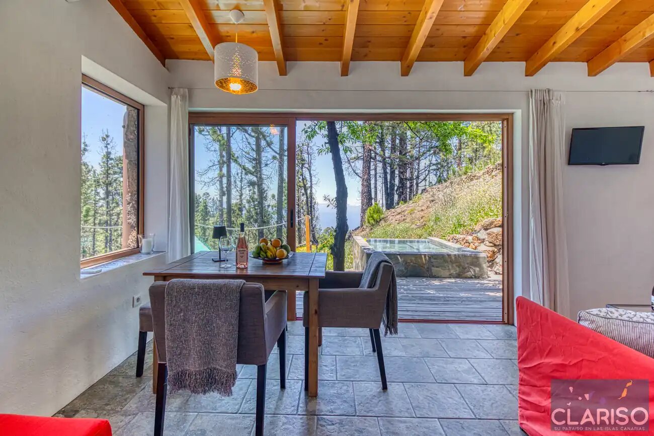 Bodega Linda: Renovierte ehemalige Bodega mit Liegepool auf 1304 m in den Weinbergen von Puntagorda auf La Palma