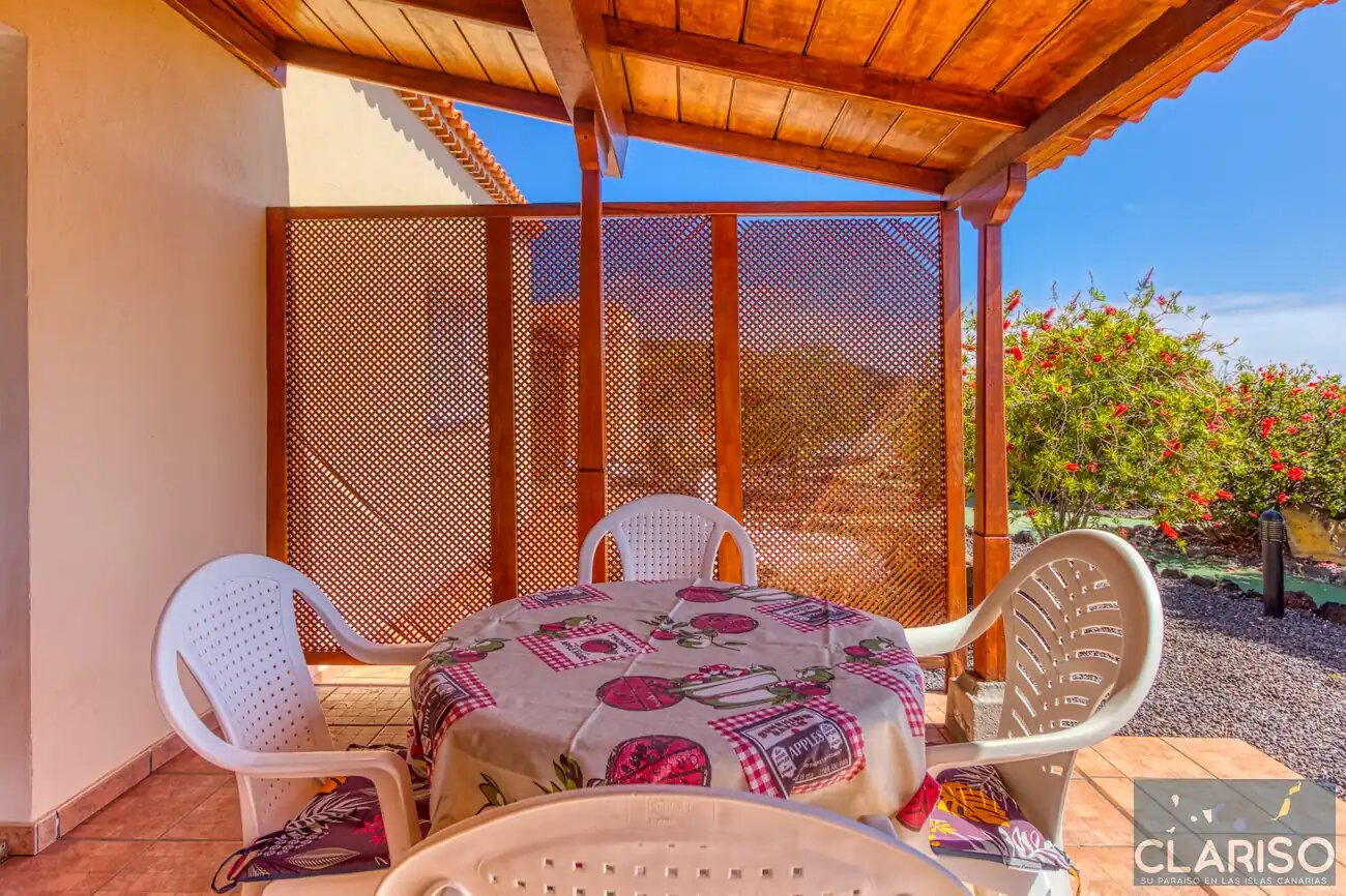 El Poleal 1: Ferienwohnung mit Meerblick als nördlichste Einheit der Anlage El Poleal in Los Llanos de Aridane auf La Palma