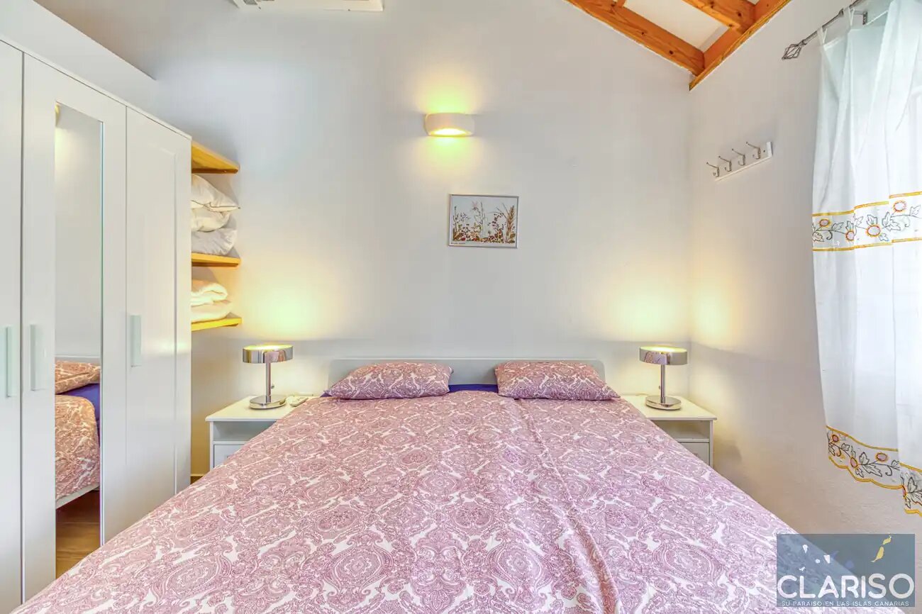 Casa Mesigresi: Ehemalige Schreinerei als Designferienhaus mit solargeheiztem Pool in Puntagorda auf La Palma
