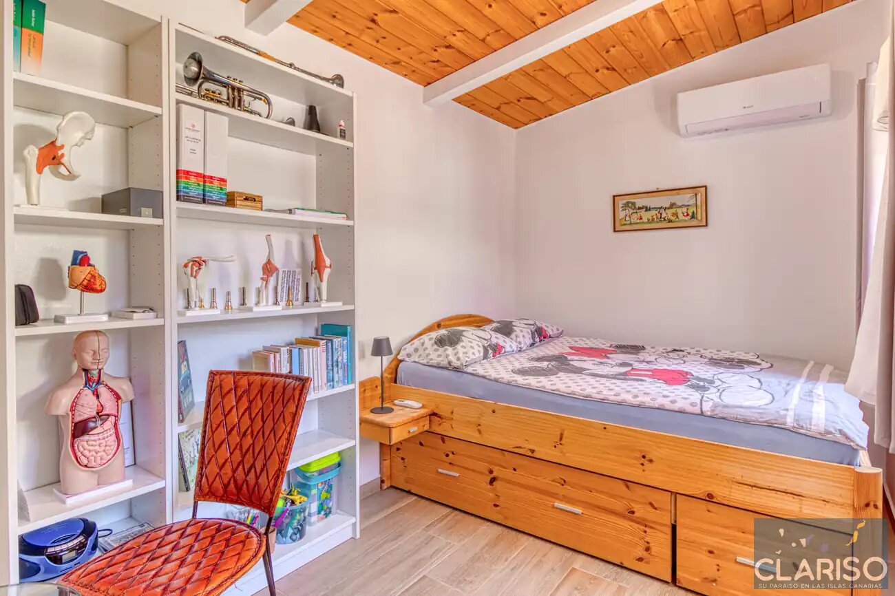 Casa Mesigresi: Ehemalige Schreinerei als Designferienhaus mit solargeheiztem Pool in Puntagorda auf La Palma