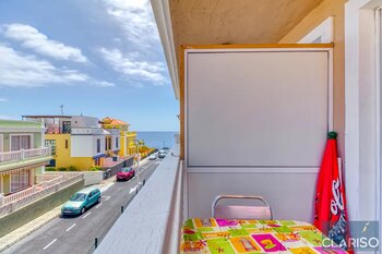 Apartamento Roque Horizonte: Ferienwohnung mit Balkon und seitlichem Meerblick nahe dem Strand in Puerto Naos auf La Palma