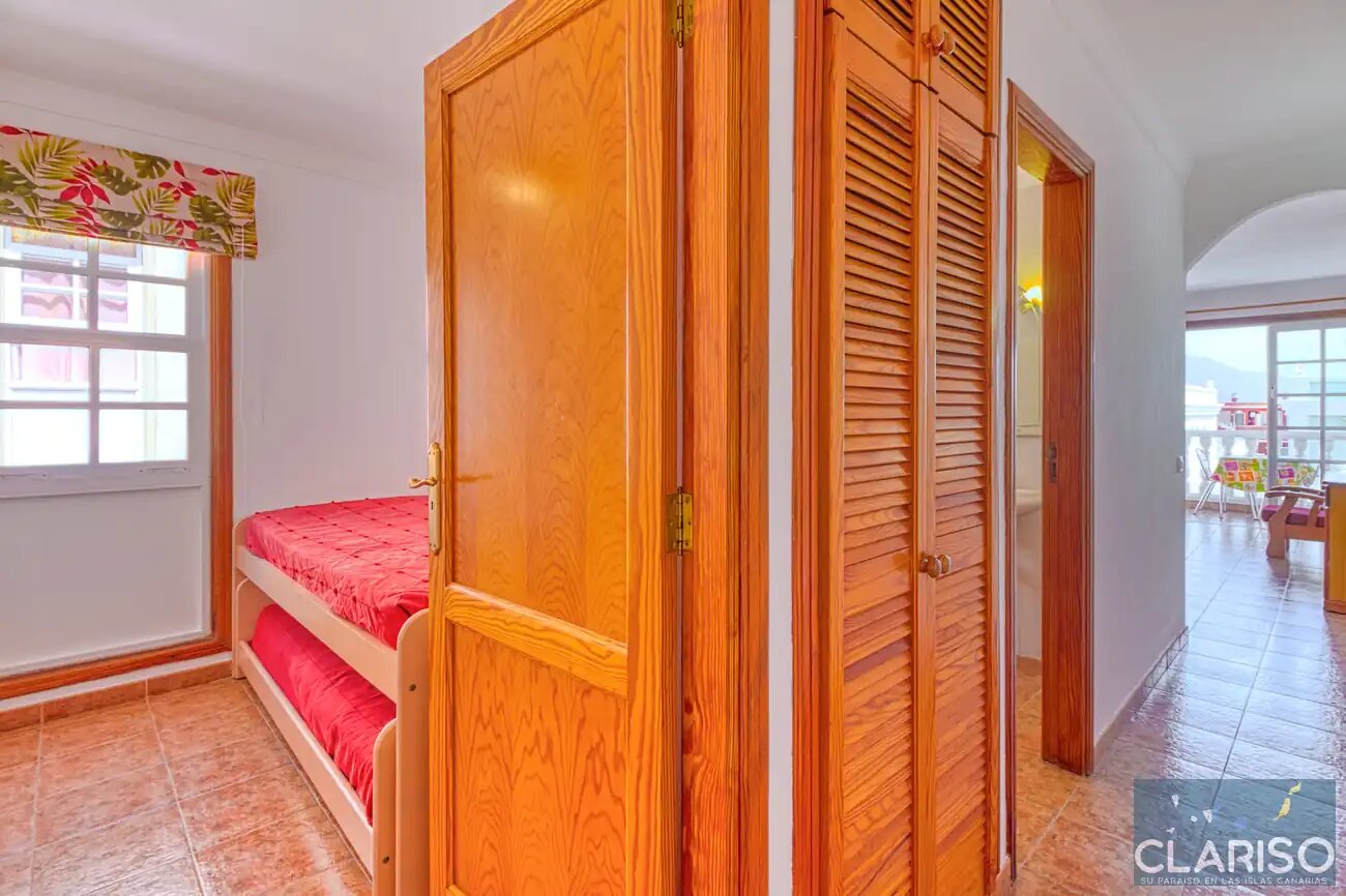 Apartamento Roque Horizonte: Ferienwohnung mit Balkon und seitlichem Meerblick nahe dem Strand in Puerto Naos auf La Palma