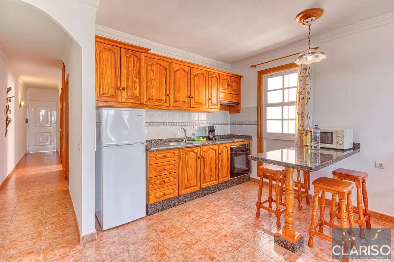 Apartamento Roque Horizonte: Ferienwohnung mit Balkon und seitlichem Meerblick nahe dem Strand in Puerto Naos auf La Palma
