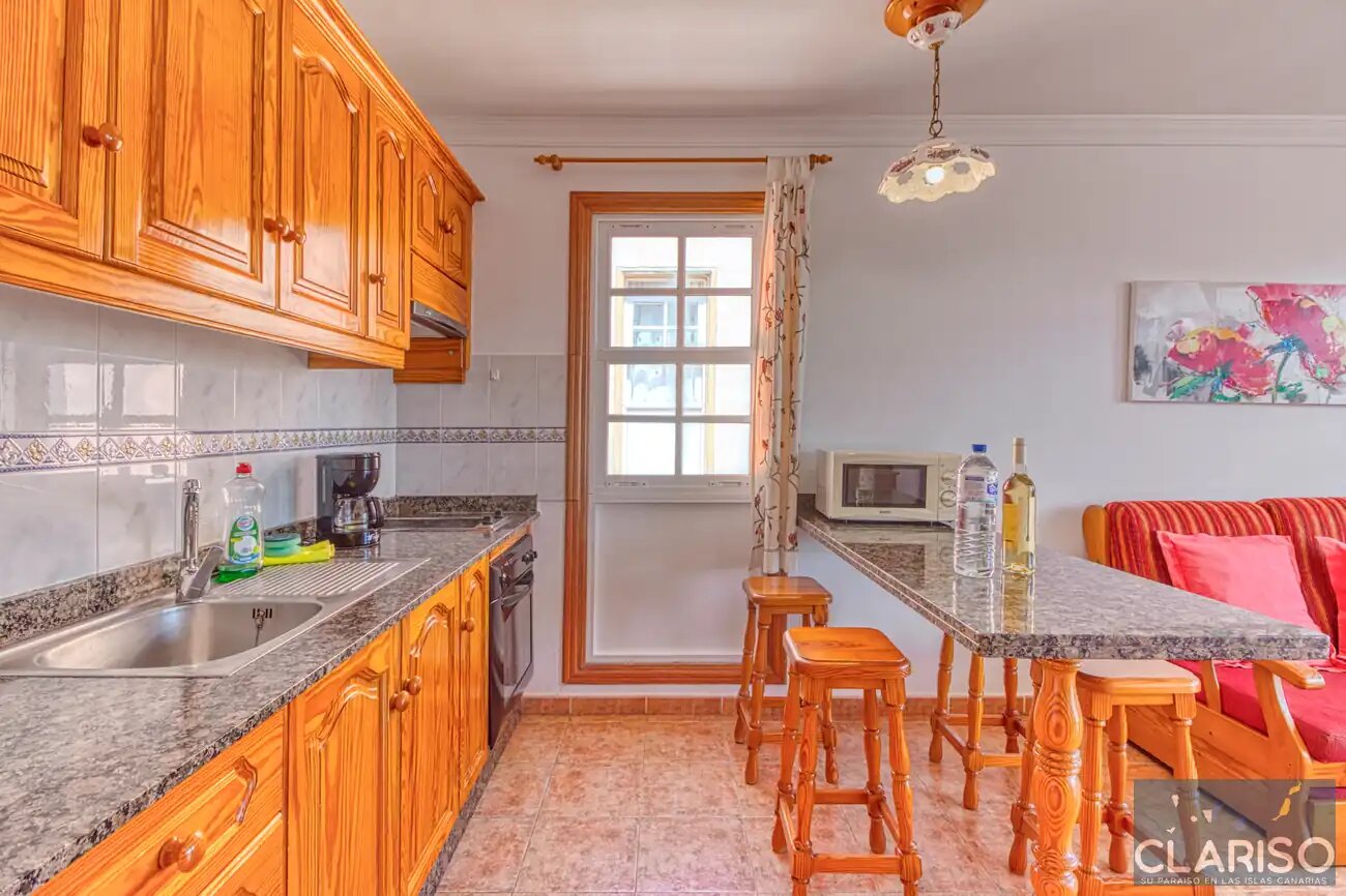 Apartamento Roque Horizonte: Ferienwohnung mit Balkon und seitlichem Meerblick nahe dem Strand in Puerto Naos auf La Palma