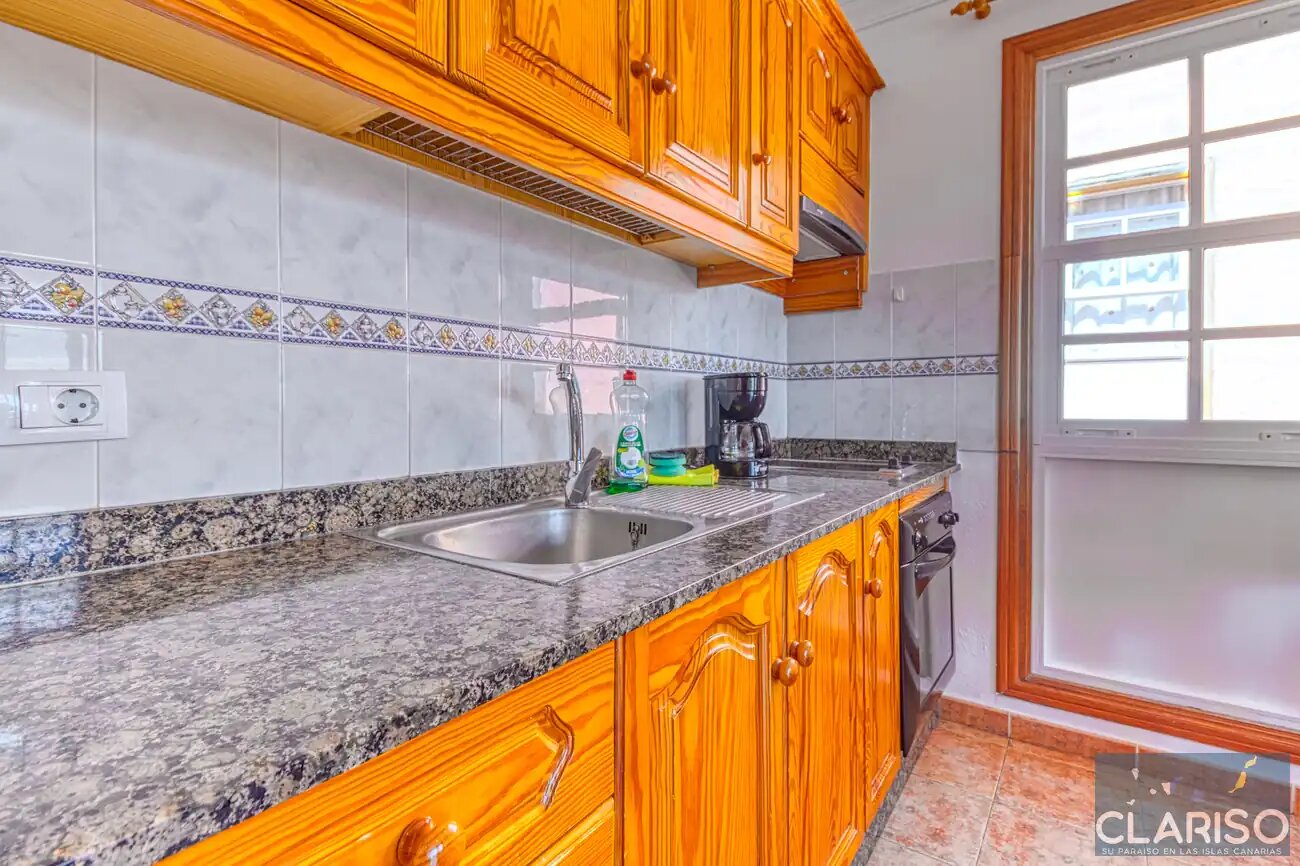 Apartamento Roque Horizonte: Ferienwohnung mit Balkon und seitlichem Meerblick nahe dem Strand in Puerto Naos auf La Palma