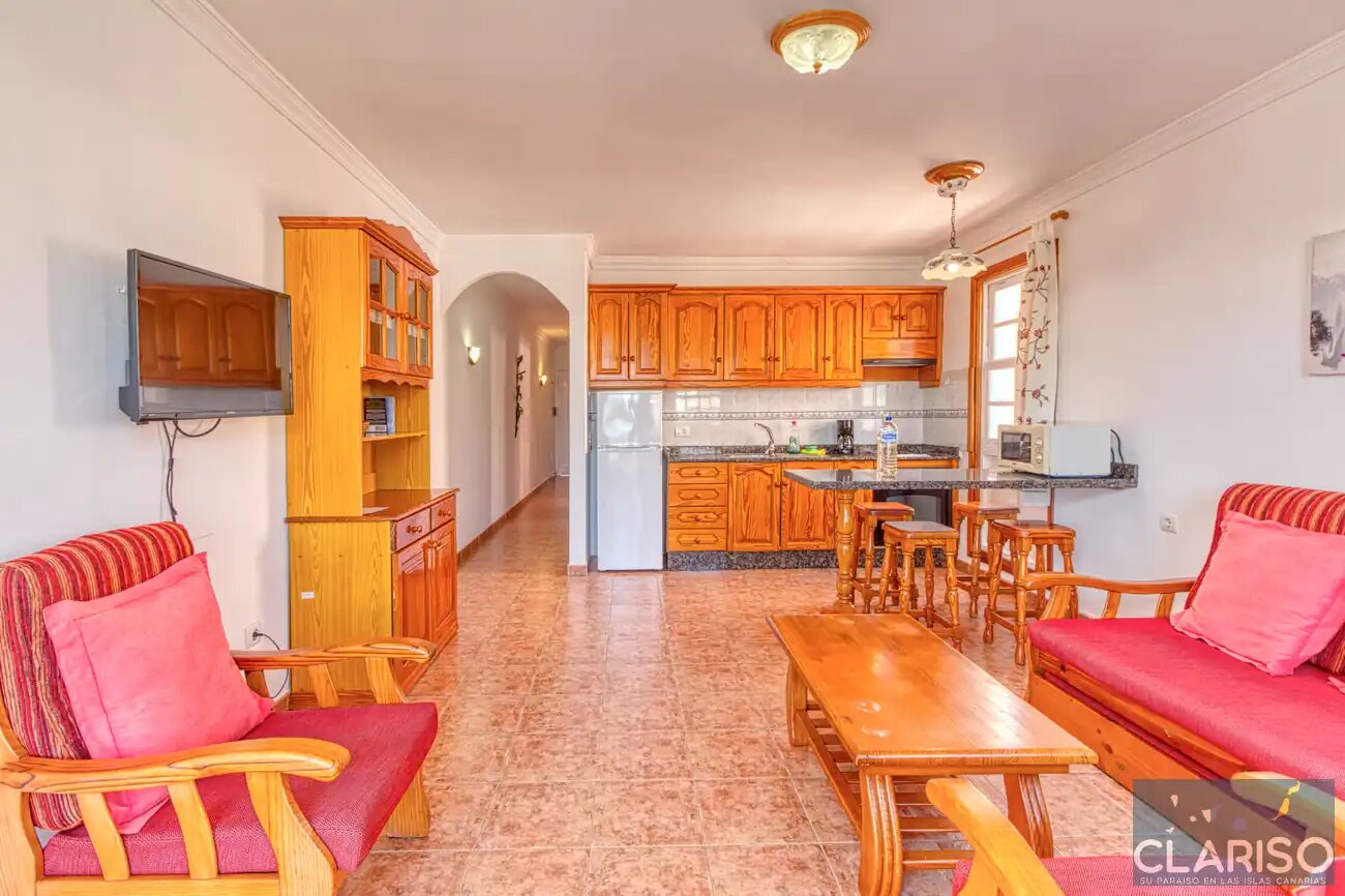 Apartamento Roque Horizonte: Ferienwohnung mit Balkon und seitlichem Meerblick nahe dem Strand in Puerto Naos auf La Palma