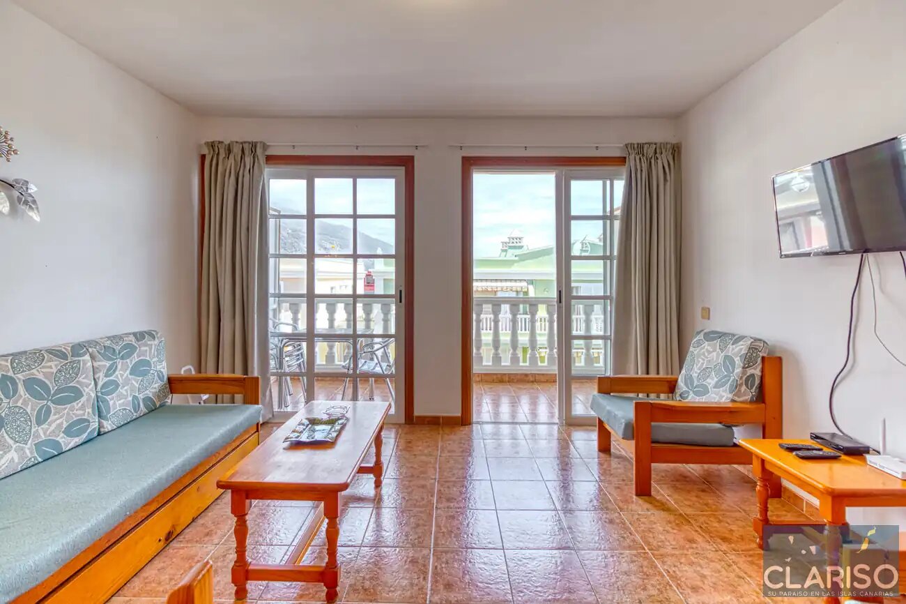 Apartamento Roque Vista: Ferienwohnung mit Meerblick-Balkon 4 Minuten vom Strand in Puerto Naos auf La Palma