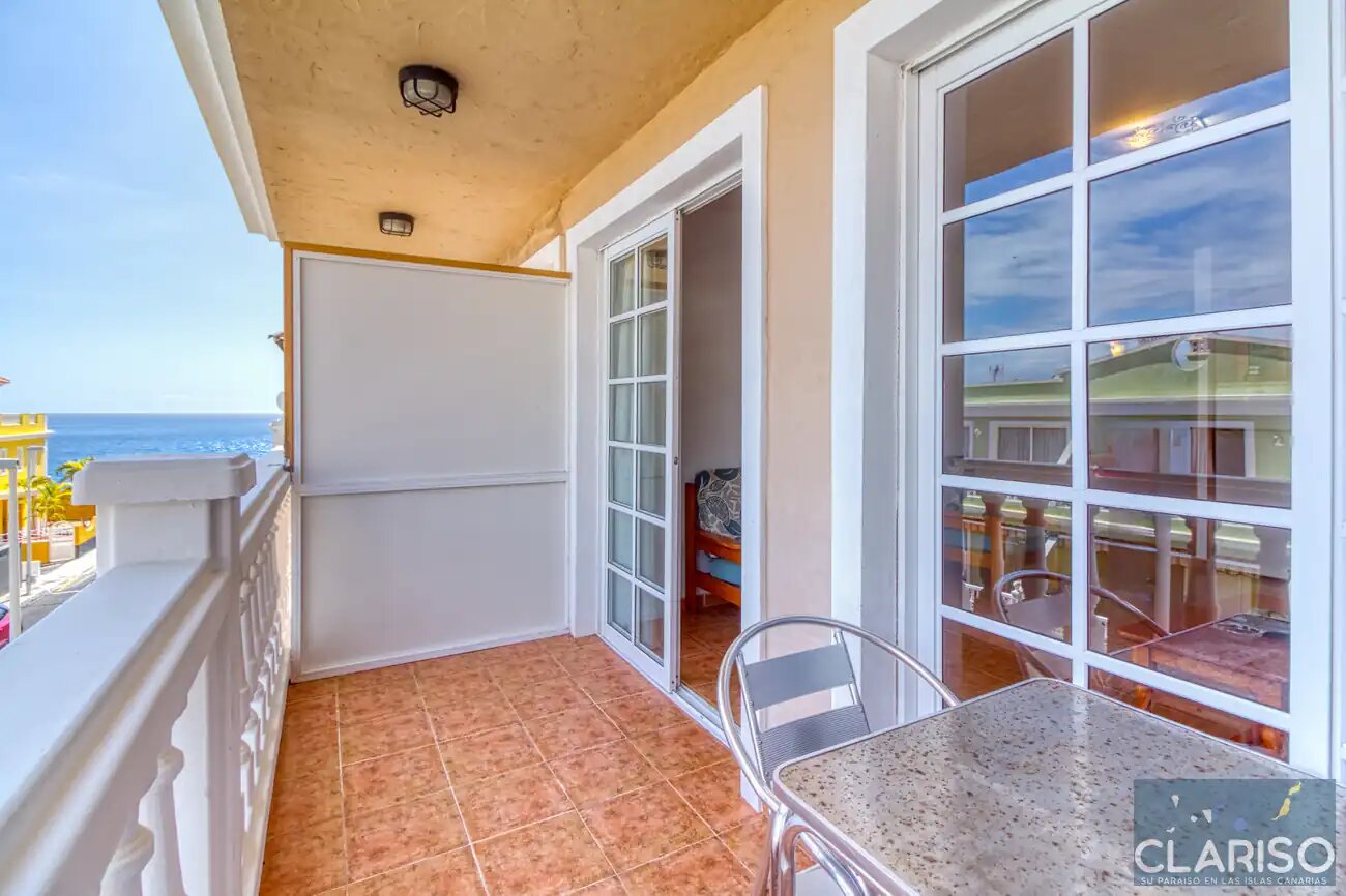 Apartamento Roque Vista: Ferienwohnung mit Meerblick-Balkon 4 Minuten vom Strand in Puerto Naos auf La Palma