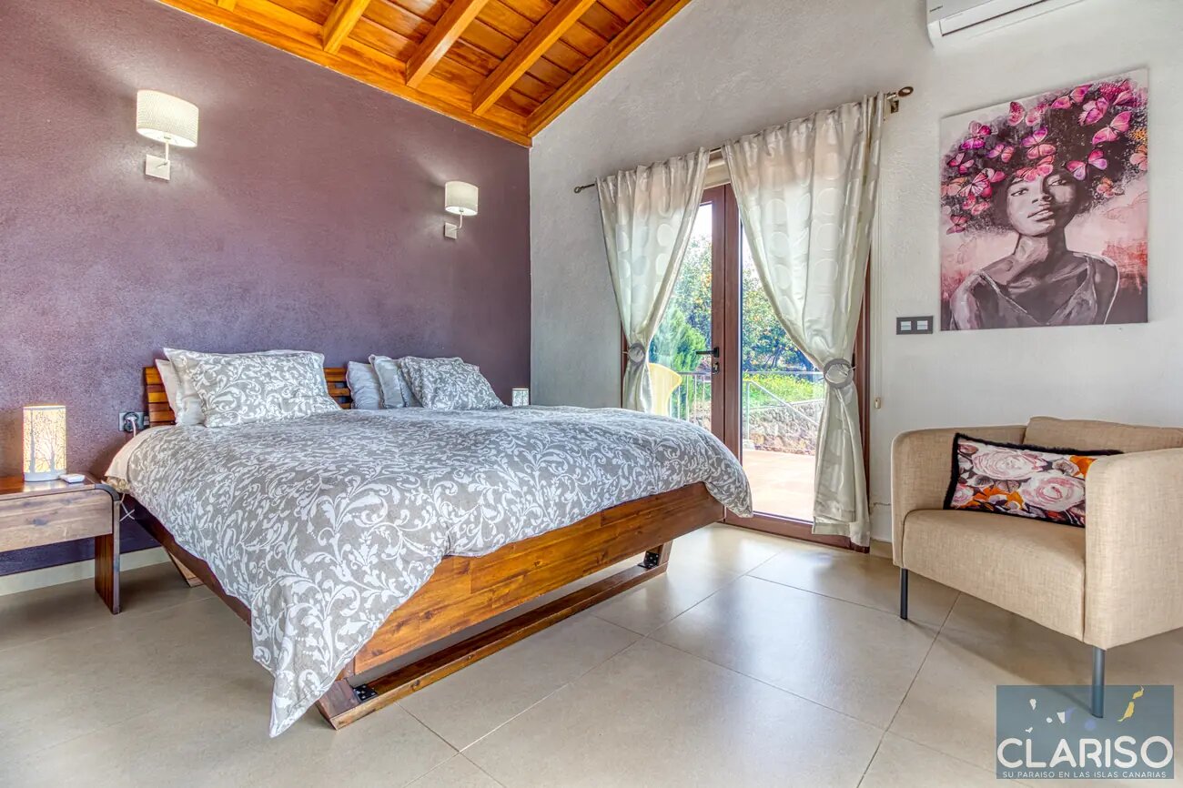 Casa El Peral: Architektenhaus mit Panoramaterrasse und getrennten Schlafflügeln in Puntagorda auf La Palma