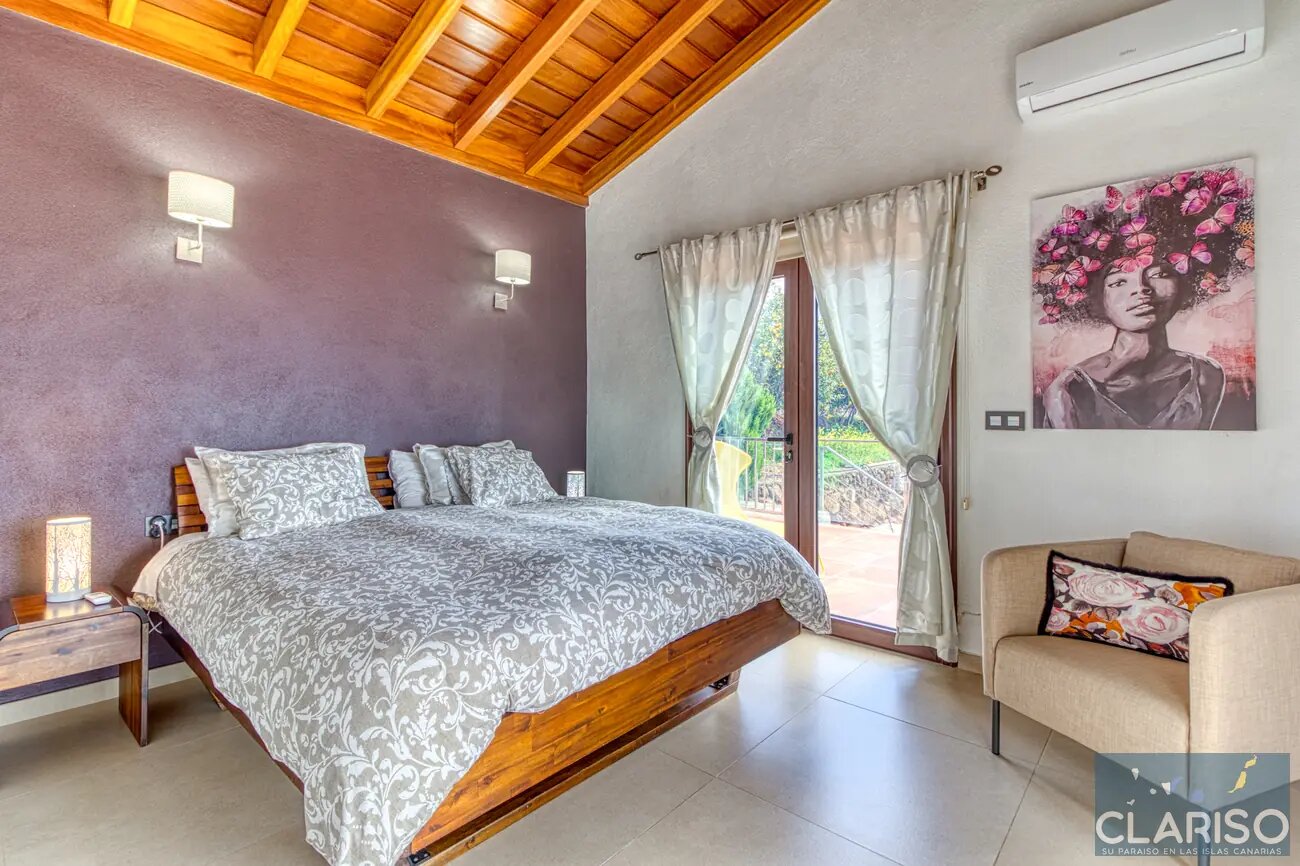 Casa El Peral: Architektenhaus mit Panoramaterrasse und getrennten Schlafflügeln in Puntagorda auf La Palma